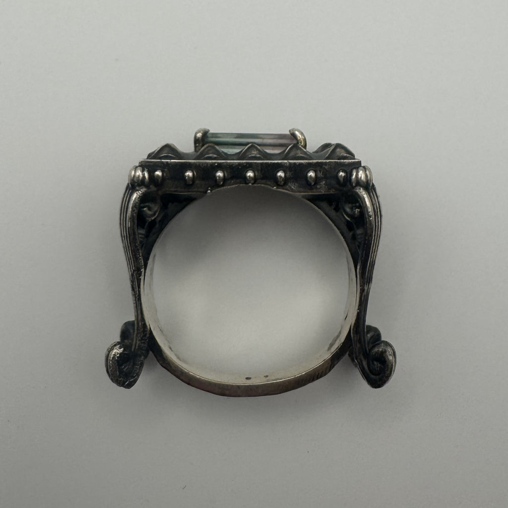 Ornate Bench Ring